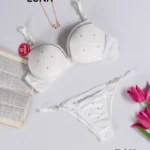 موديل بكيني ابيض كود 8040