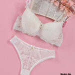 Bikini Cod 8000