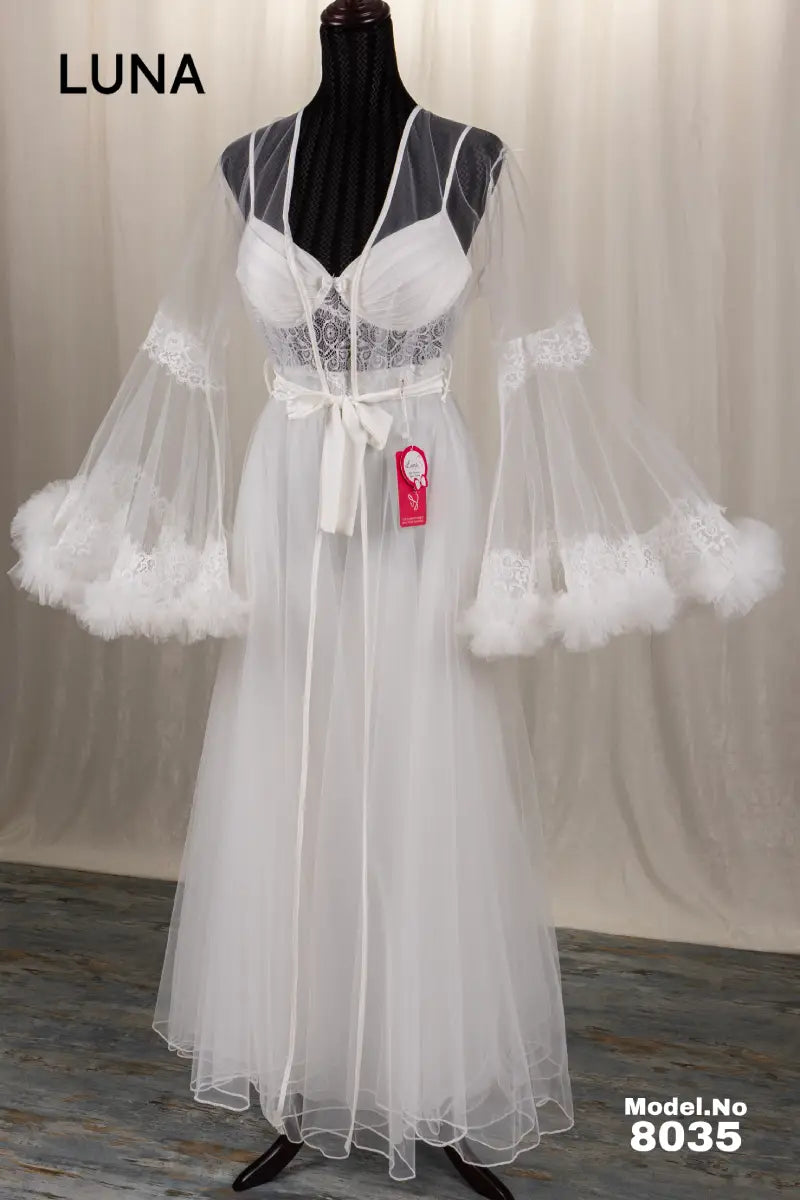 8035.jpg Ling Bridal Rob Cod 8035