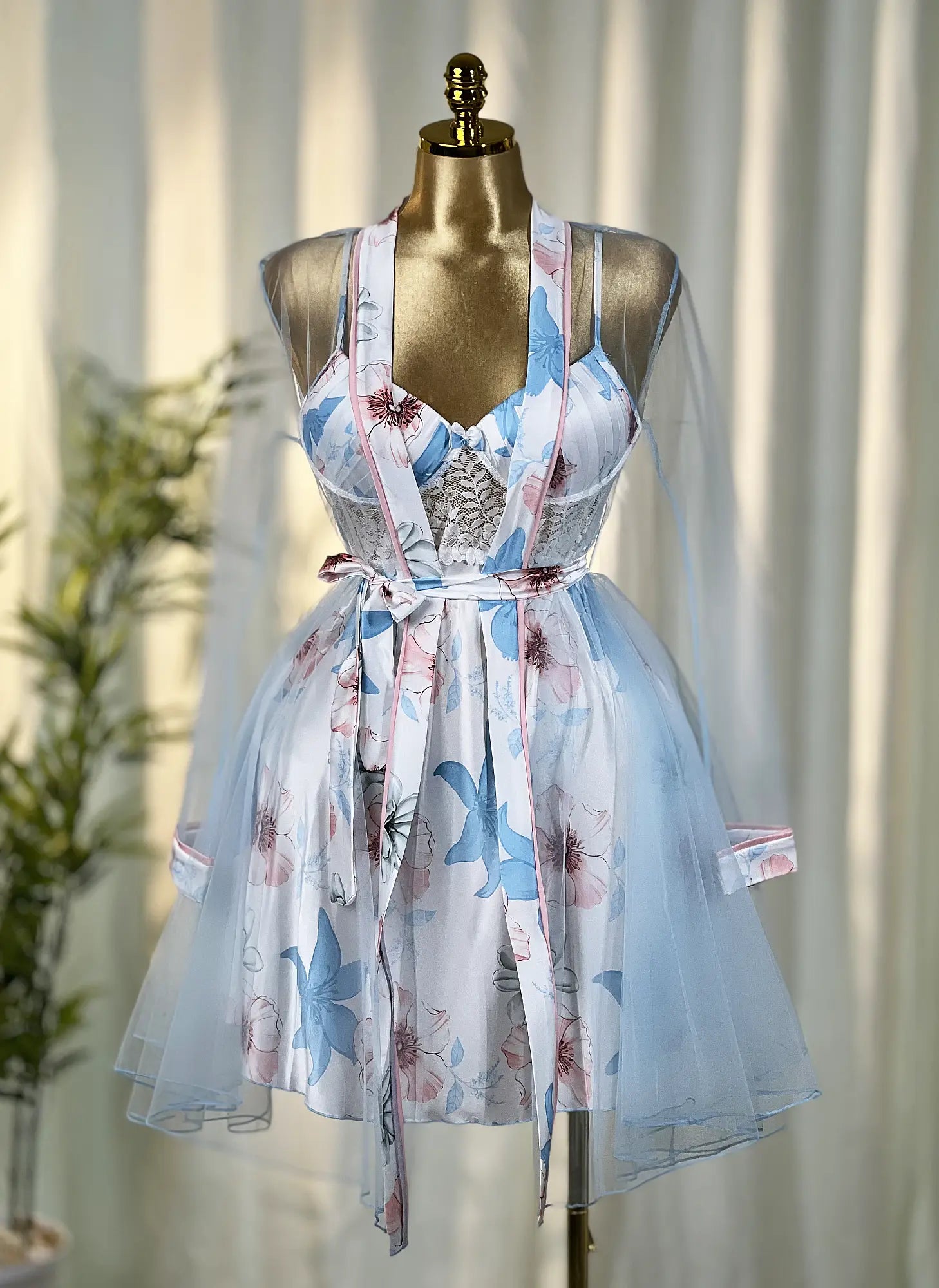 2_64-1.jpg Short Bridal Rob Cod 9150